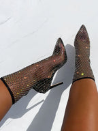 Queens Statement Heels