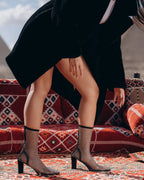 Queens Statement Heels