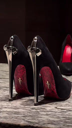 Bloodaura Status Heels