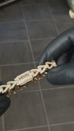 Luxurious Statement Bracelet Rose
